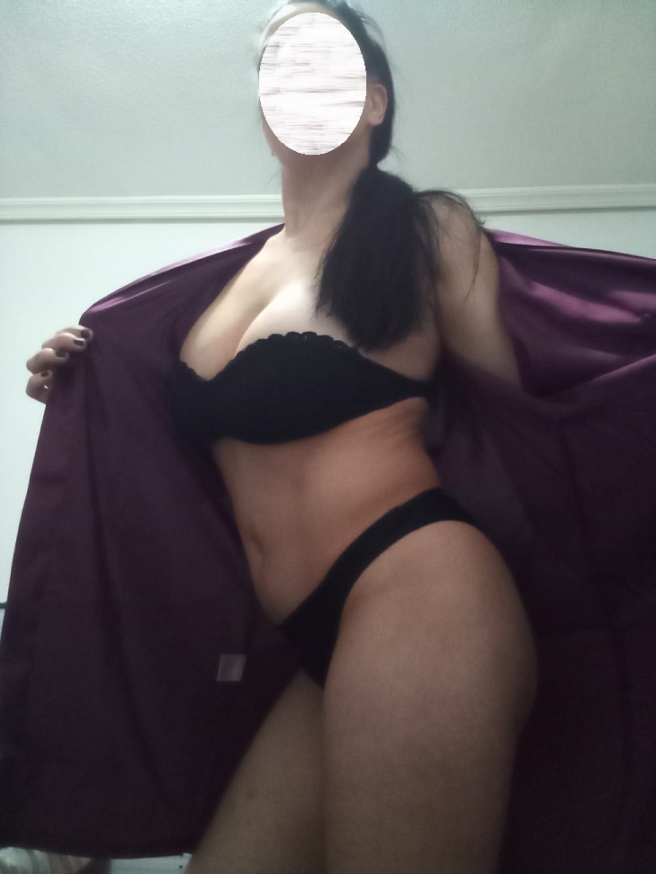esposa humillada monica